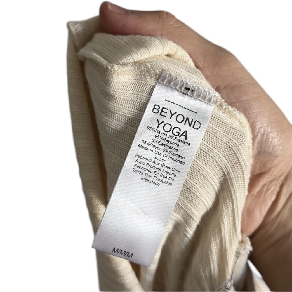 Beyond Yoga Jetsetter Jumpsuit in Ivory Size Medium - Picture 6 of 8